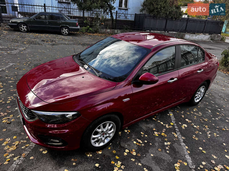 Седан Fiat Tipo 2019 в Києві