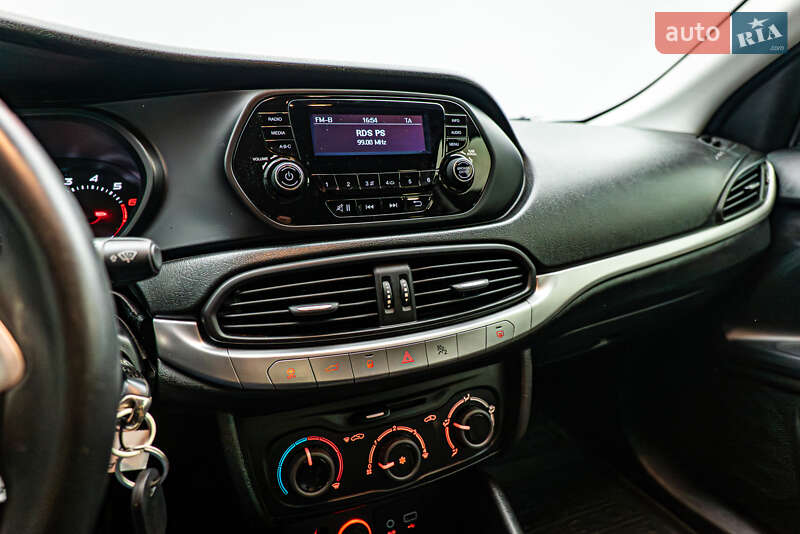 Седан Fiat Tipo 2018 в Києві