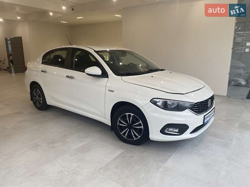 Седан Fiat Tipo 2019 в Ірпені