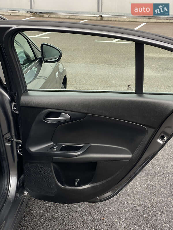 Седан Fiat Tipo 2020 в Киеве фото 38 Седан Fiat Tipo 2020 в Киеве