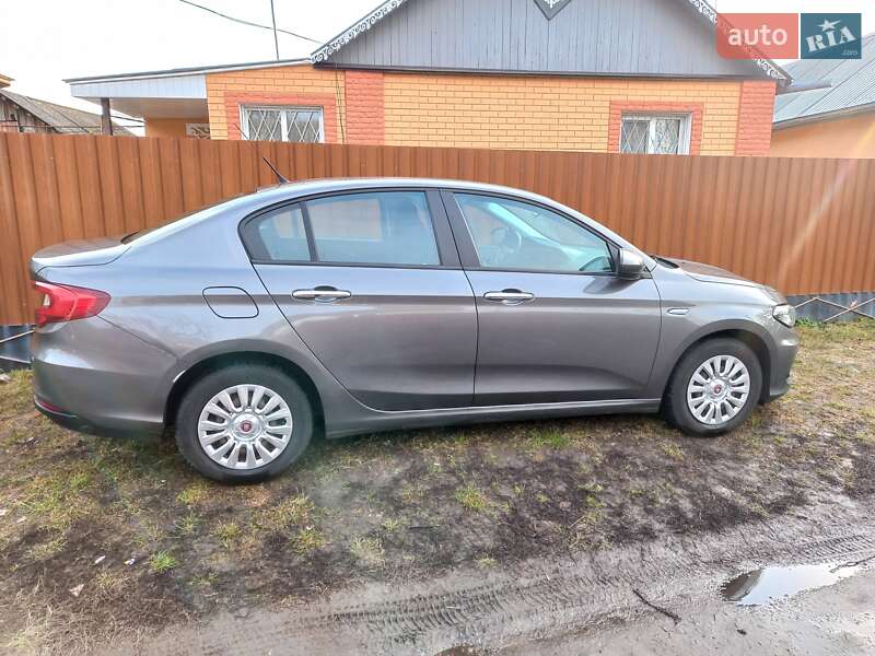 Седан Fiat Tipo 2018 в Києві