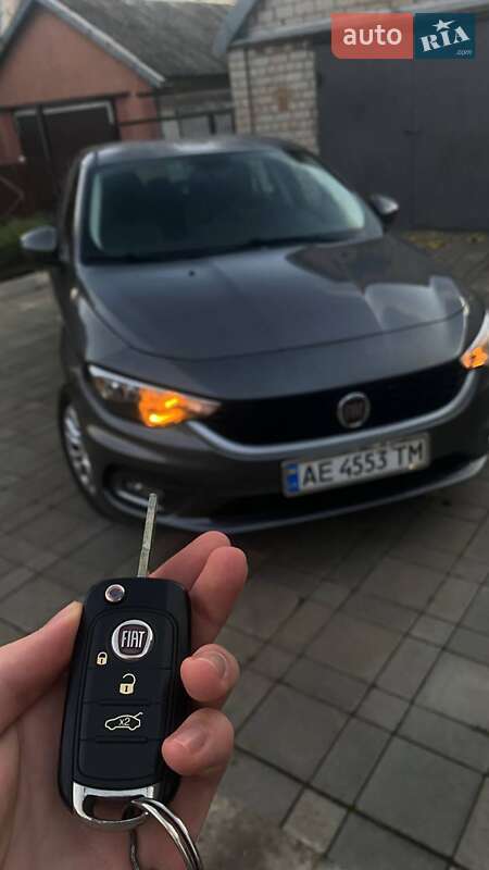 Седан Fiat Tipo 2018 в Кривом Роге