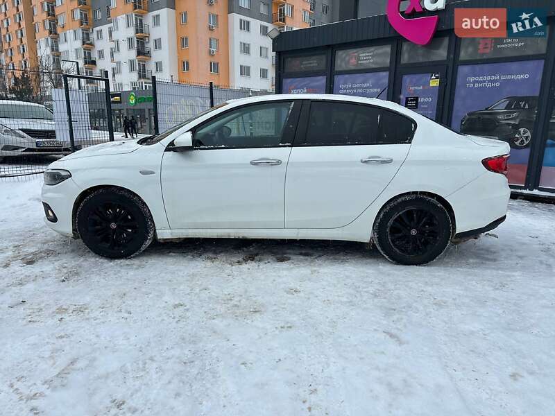 Седан Fiat Tipo 2019 в Виннице