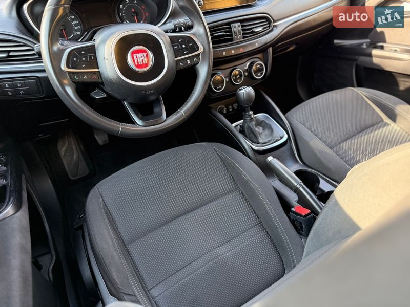 Универсал Fiat Tipo 2017 в Ивано-Франковске