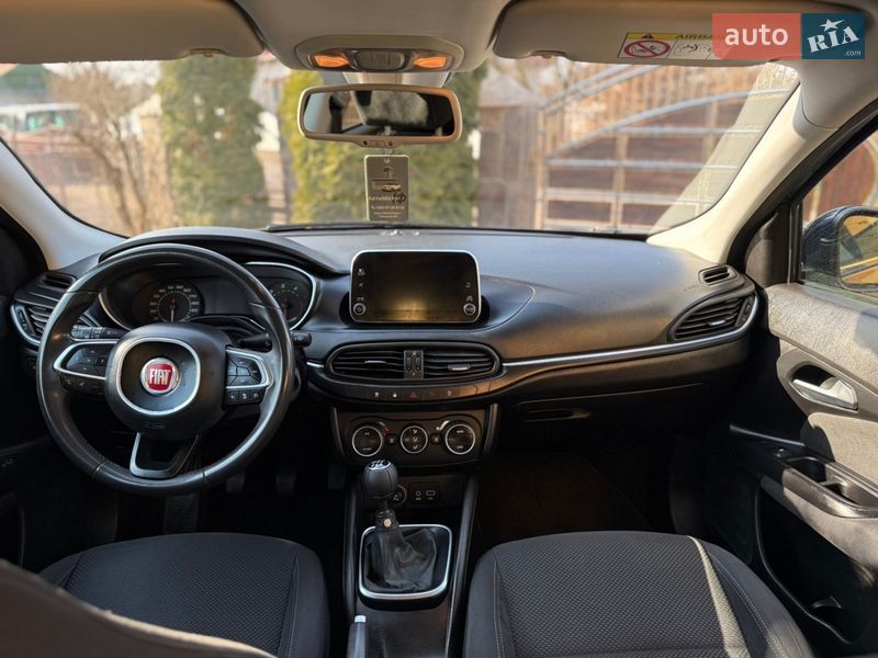 Универсал Fiat Tipo 2017 в Ивано-Франковске