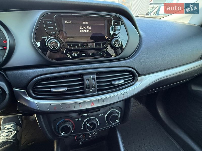Седан Fiat Tipo 2017 в Киеве фото 17 Седан Fiat Tipo 2017 в Киеве