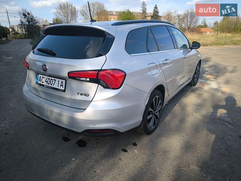 Універсал Fiat Tipo 2017 в Луцьку