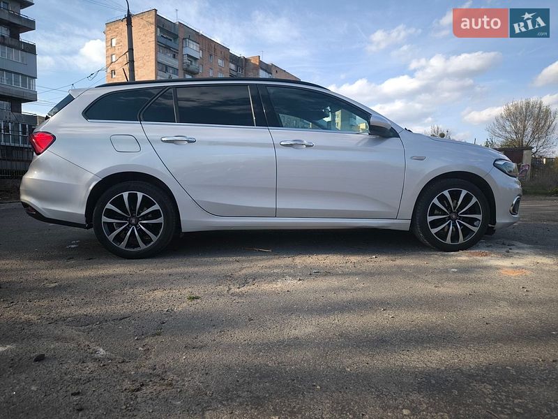Універсал Fiat Tipo 2017 в Луцьку