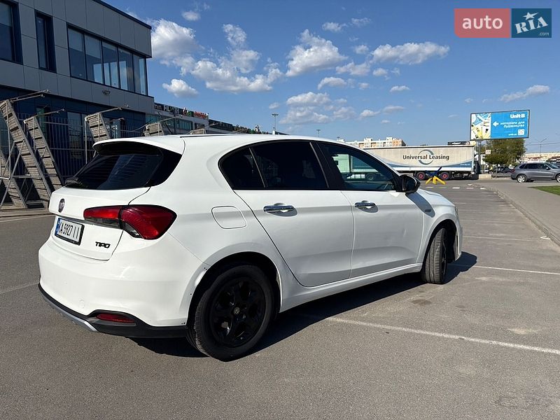 Хэтчбек Fiat Tipo 2017 в Киеве