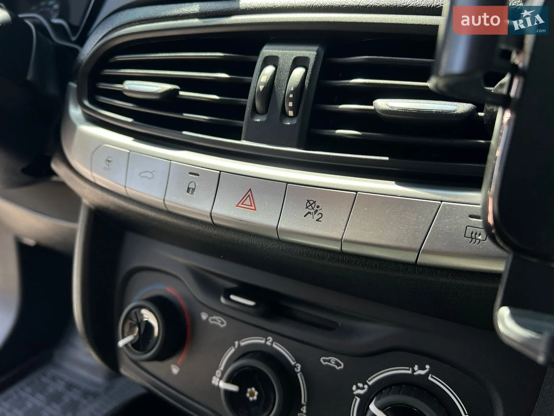 2019 Fiat Tipo - мініатюра 26