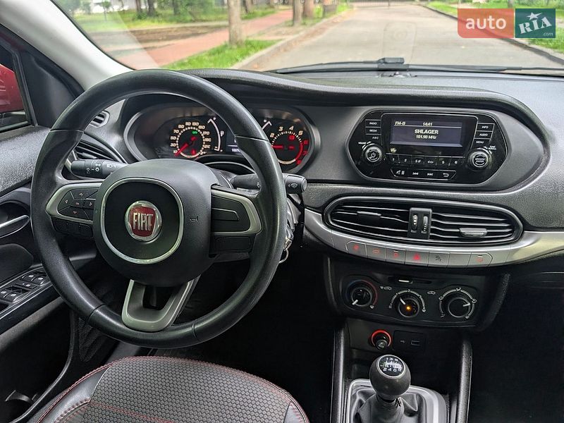 Седан Fiat Tipo 2019 в Киеве