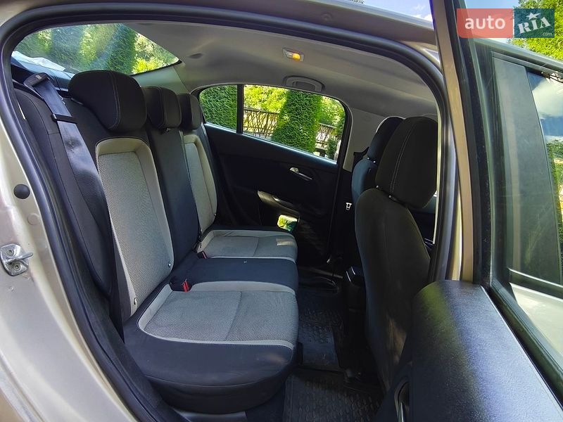 Седан Fiat Tipo 2019 в Дрогобичі