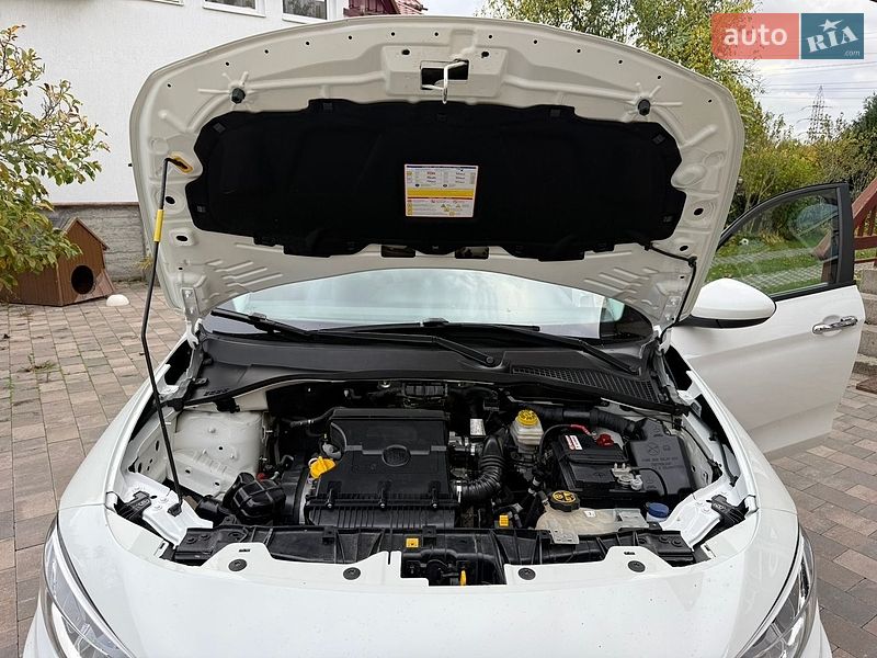 Седан Fiat Tipo 2018 в Калуше