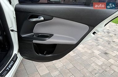 Седан Fiat Tipo 2018 в Калуше