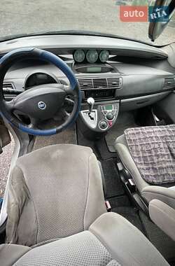 Минивэн Fiat Ulysse 2004 в 