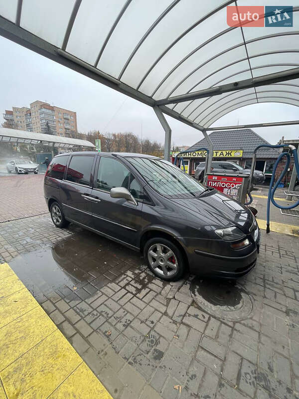 Мінівен Fiat Ulysse 2008 в Рівному