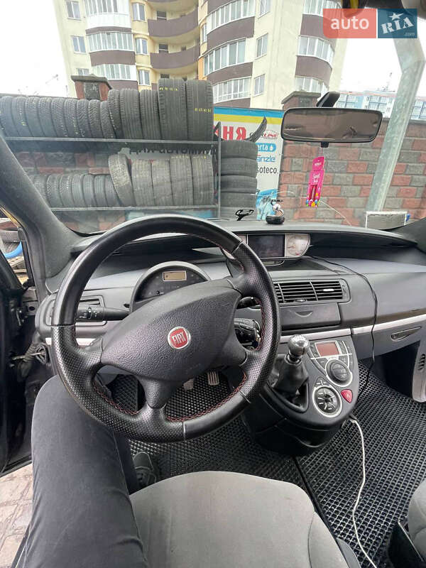 Мінівен Fiat Ulysse 2008 в Рівному