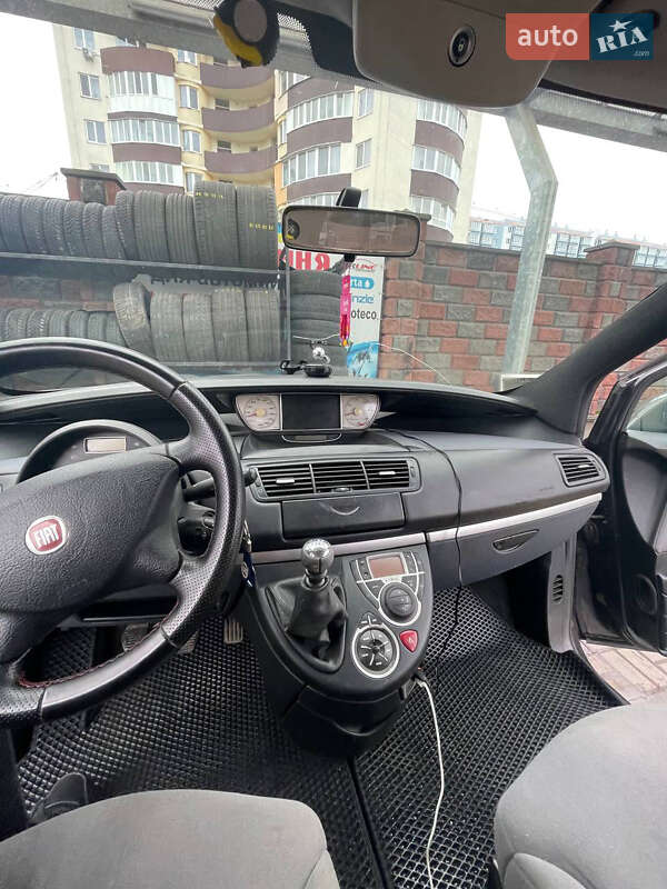 Мінівен Fiat Ulysse 2008 в Рівному