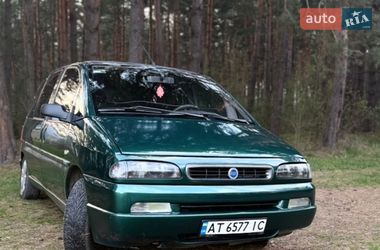 Мінівен Fiat Ulysse 1999 в Надвірній