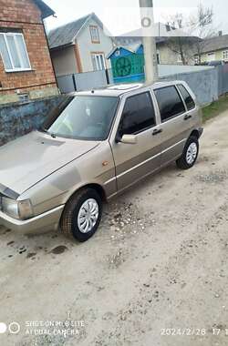 Хэтчбек Fiat Uno 1989 в Черновцах