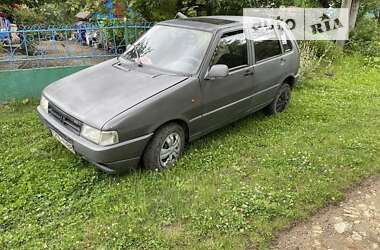 Хэтчбек Fiat Uno 1993 в Могилев-Подольске