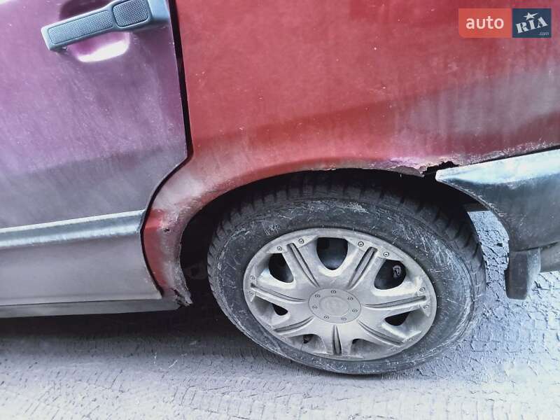 Хэтчбек Fiat Uno 1988 в Ровно