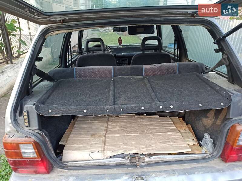 Хэтчбек Fiat Uno 1989 в Дрогобыче
