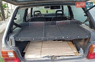 Хэтчбек Fiat Uno 1989 в 