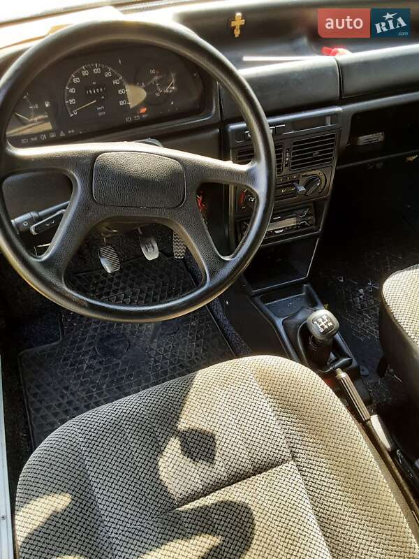 Хэтчбек Fiat Uno 1991 в Львове