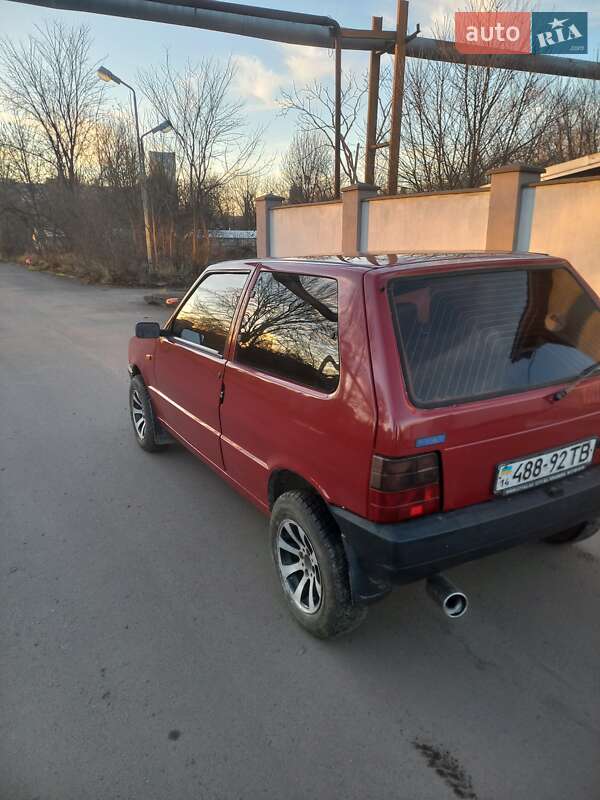 Хэтчбек Fiat Uno 1987 в Дрогобыче фото 4 Хэтчбек Fiat Uno 1987 в Дрогобыче