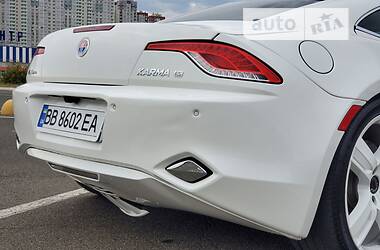 Седан Fisker Karma 2011 в 