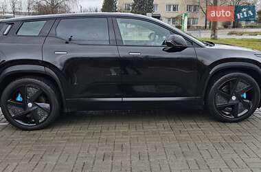 Позашляховик / Кросовер Fisker Ocean 2024 в 