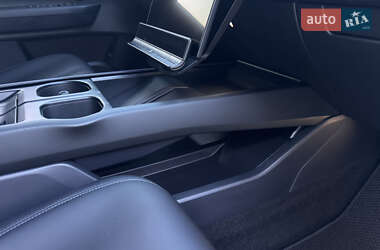 Внедорожник / Кроссовер Fisker Ocean 2024 в 