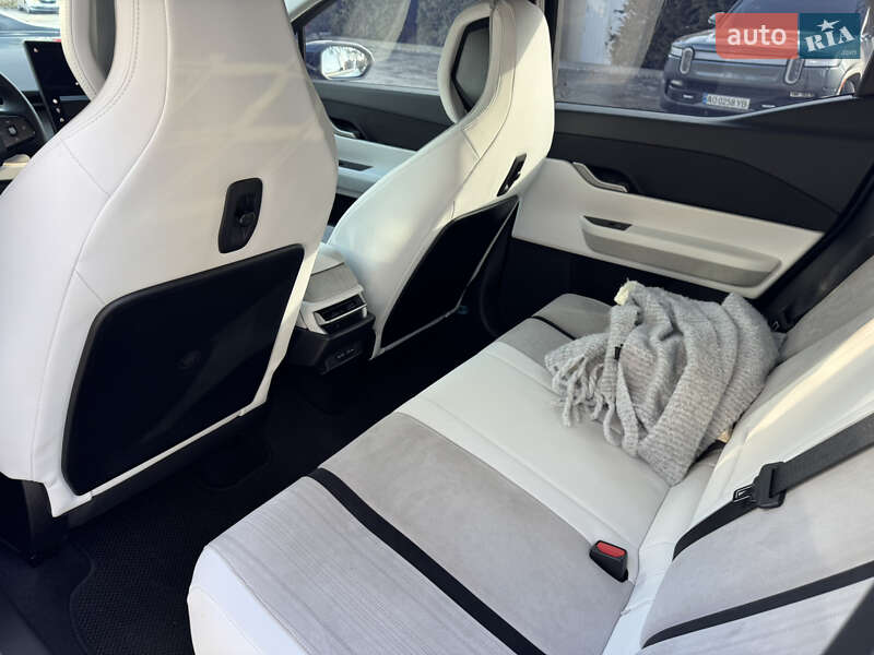 Внедорожник / Кроссовер Fisker Ocean 2023 в Ужгороде