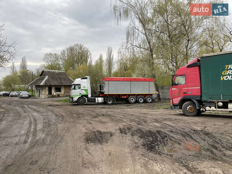 Самосвал полуприцеп Fliegl DHKS 2002 в Жашкове
