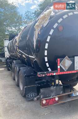 Цистерна полуприцеп Fluid AR R 2006 в 