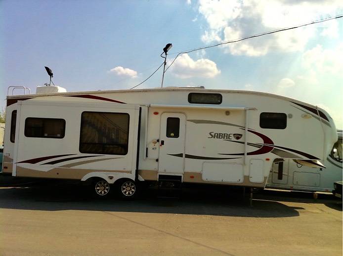 Дом на колесах Ford 2010 в Киеве фото 8 Дом на колесах Ford 2010 в Киеве