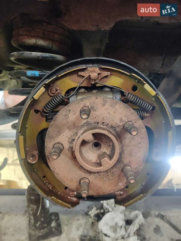 Мінівен Ford Aerostar 1991 в Чернігові