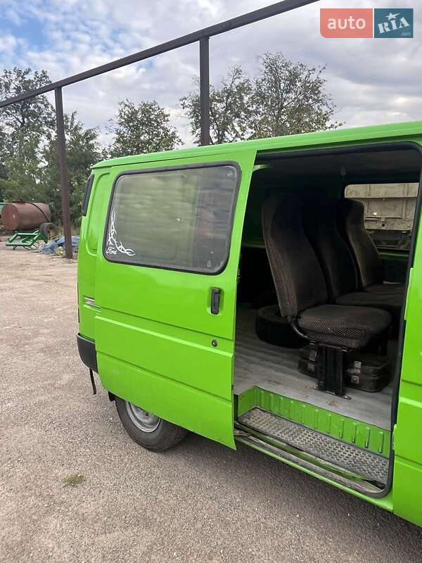 Хэтчбек Ford Aspire 1995 в Шаргороде