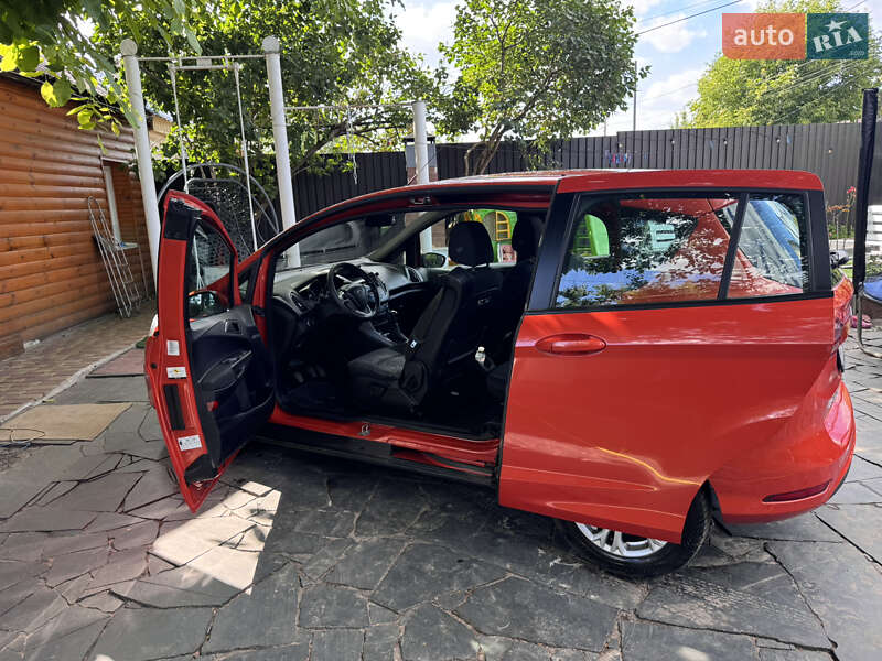 Микровэн Ford B-Max 2013 в Киеве