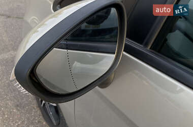 Мікровен Ford B-Max 2013 в 