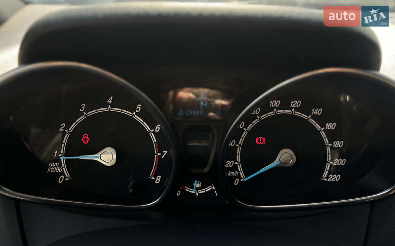 Мікровен Ford B-Max 2015 в Мукачевому