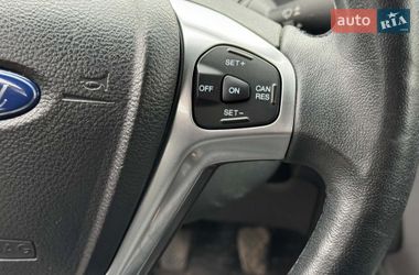 Микровэн Ford B-Max 2013 в Киеве