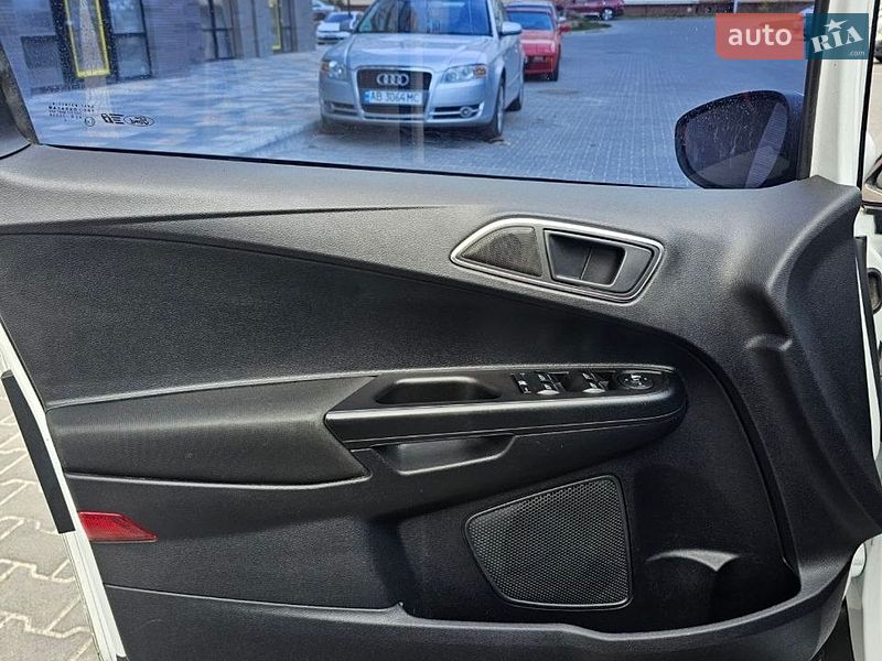 Микровэн Ford B-Max 2014 в Киеве