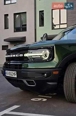 Позашляховик / Кросовер Ford Bronco Sport 2023 в 