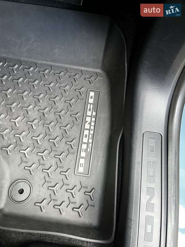 Внедорожник / Кроссовер Ford Bronco Sport 2023 в Черновцах