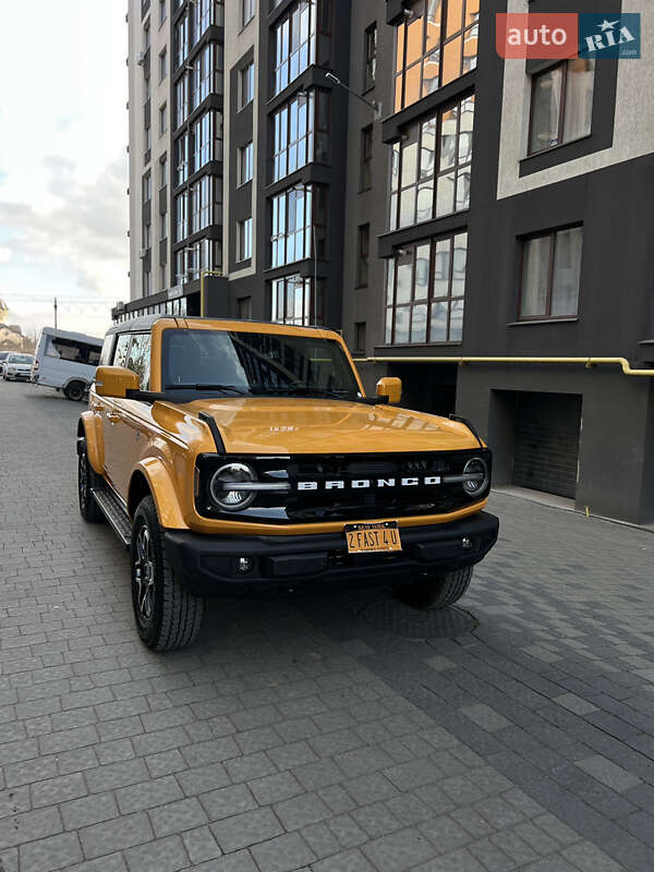 Внедорожник / Кроссовер Ford Bronco 2022 в 
