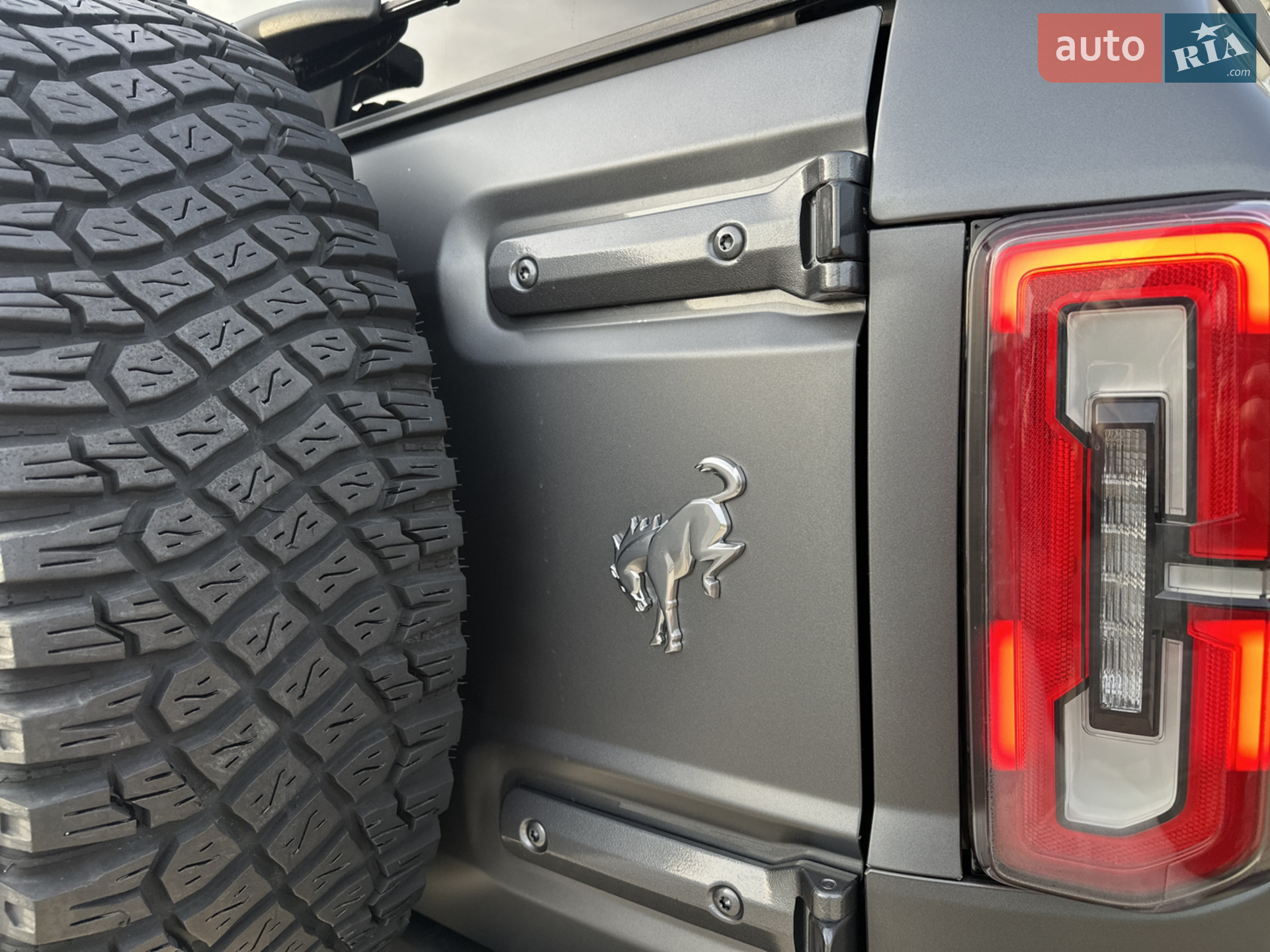 2022 Ford Bronco - мініатюра 24