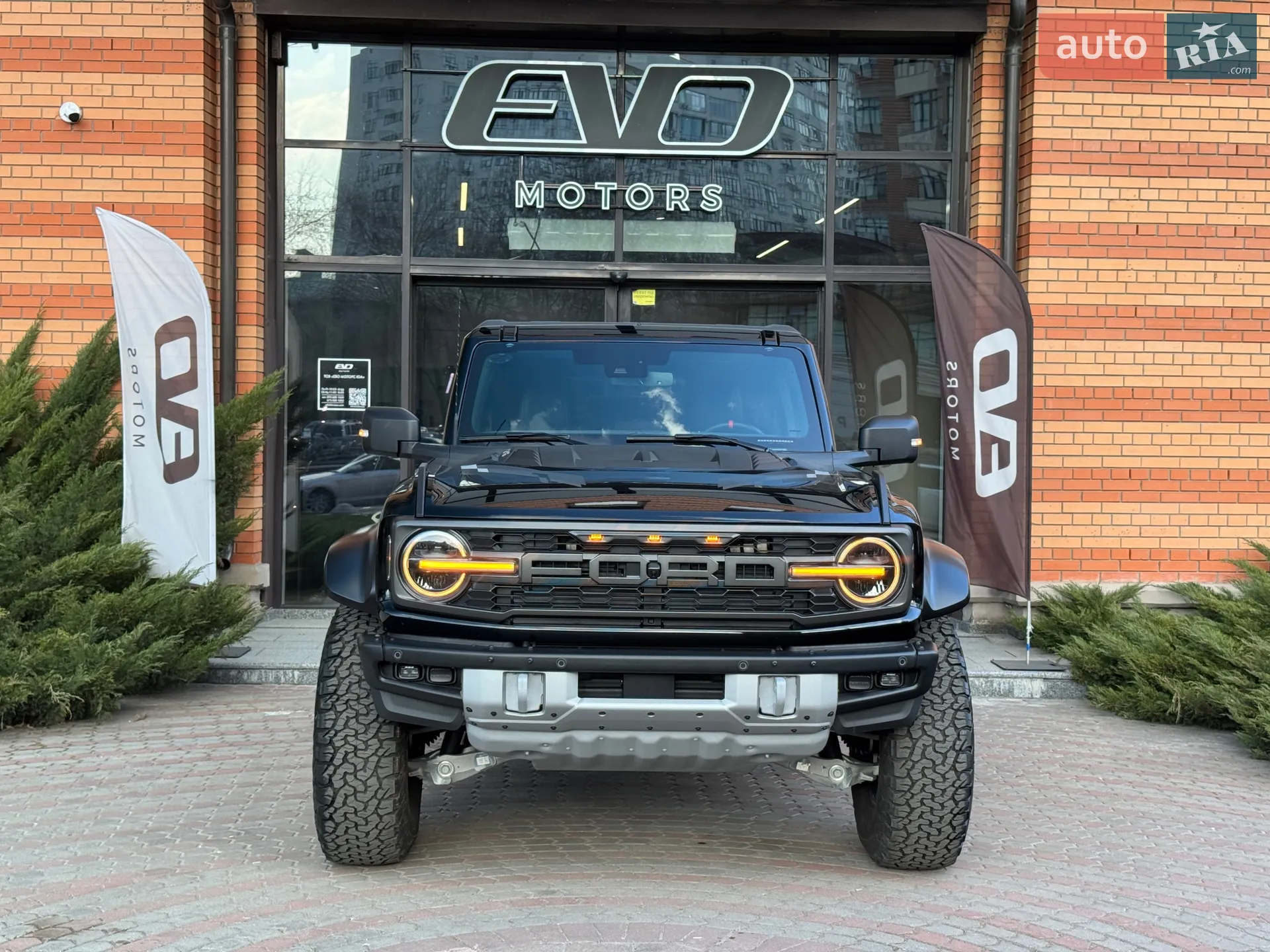 2025 Ford Bronco - мініатюра 23