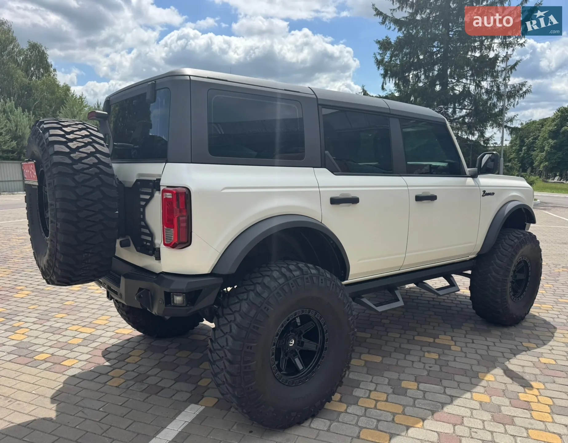 2022 Ford Bronco - мініатюра 4